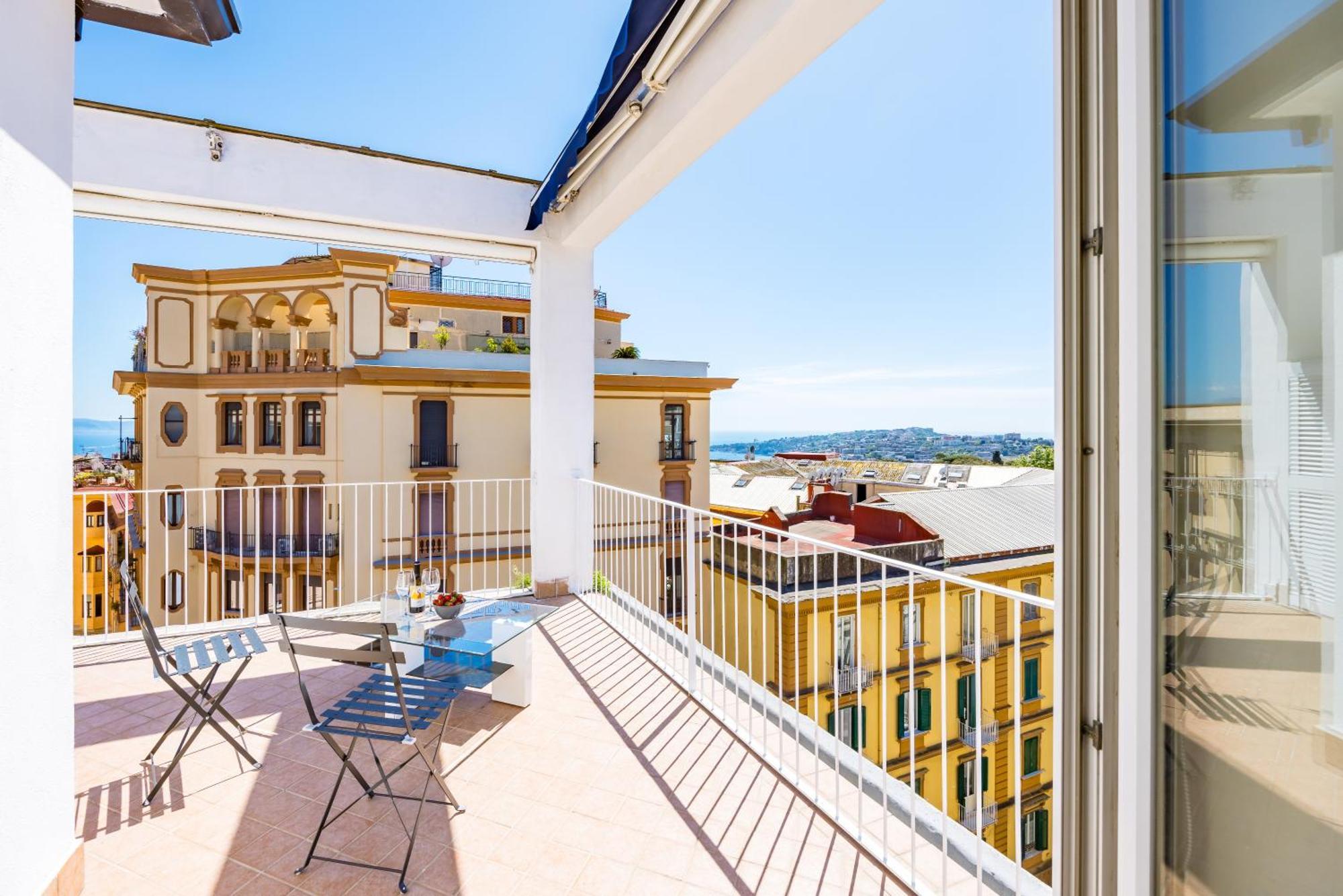 Chiave Di Fuga By Napoliapartments Extérieur photo