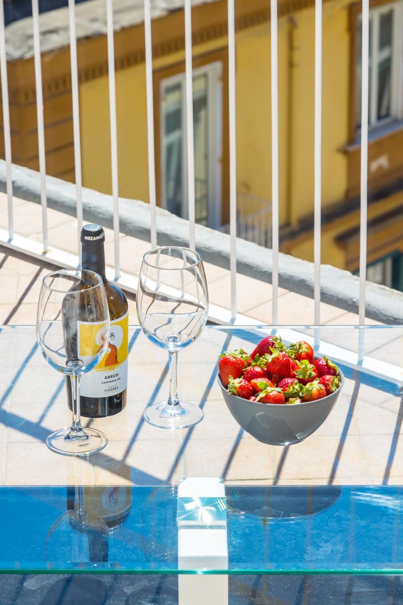 Chiave Di Fuga By Napoliapartments Extérieur photo